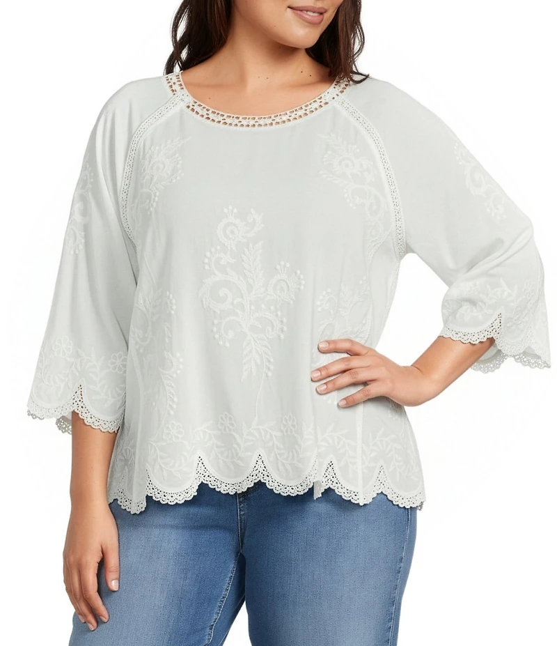 Leo & Nicole Plus Size Embroidered Scoop Neck 3/4 Sleeve Scalloped Lace Trim Top