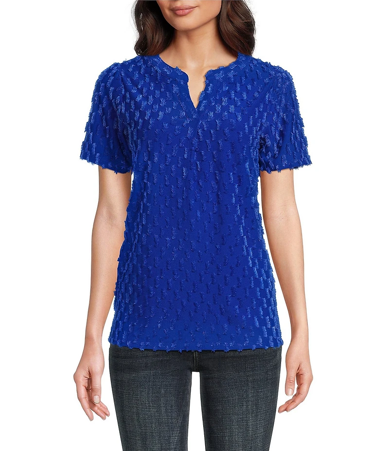 Leo & Nicole Split V-Neck Short Sleeve Clip Dot Top