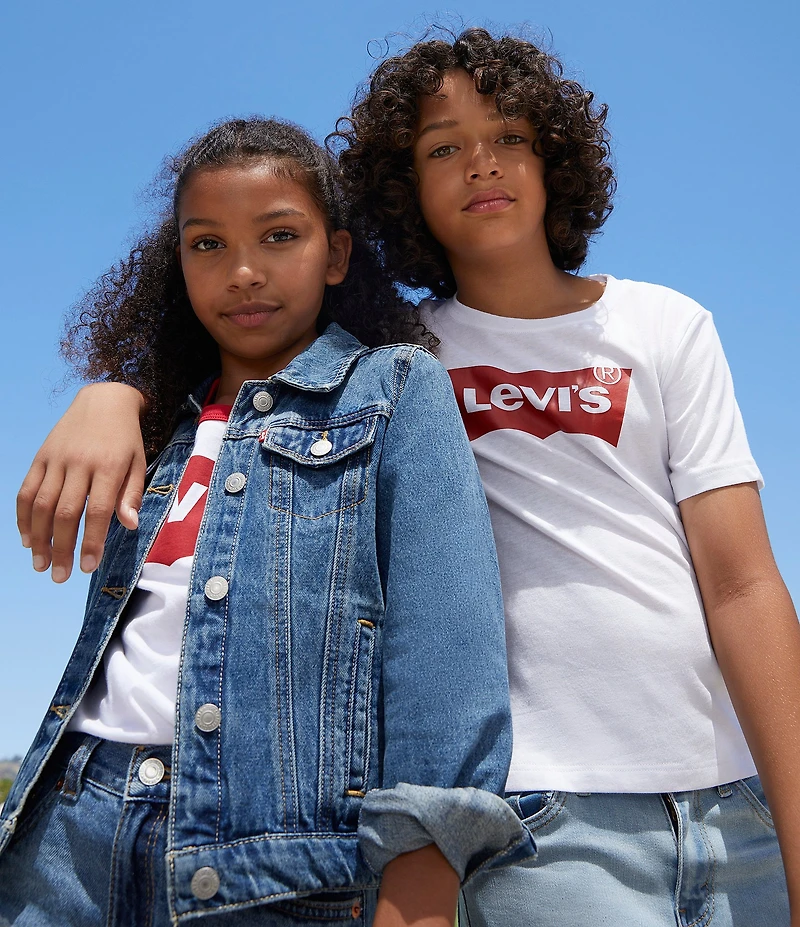 Levi's® Big Boys Short Sleeve Batwing Logo T-Shirt