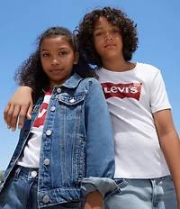 Levi's® Big Boys Short Sleeve Batwing Logo T-Shirt