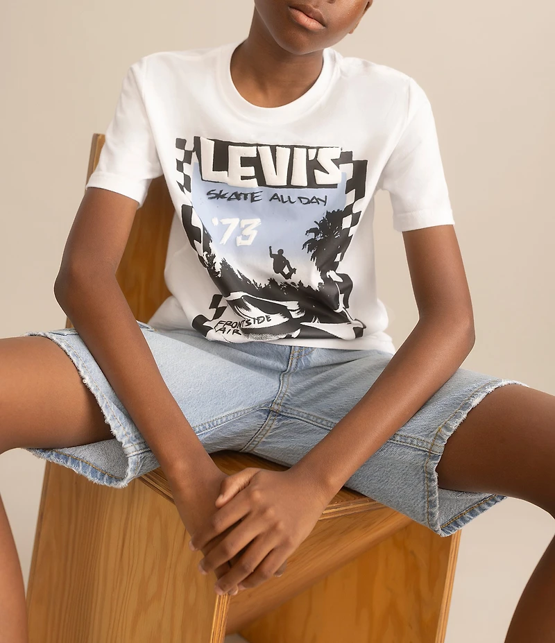 Levi's® Big Boys Short Sleeve Catching Air T-Shirt