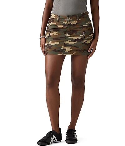 Levi's® Camouflage Printed Cargo Mini Skirt