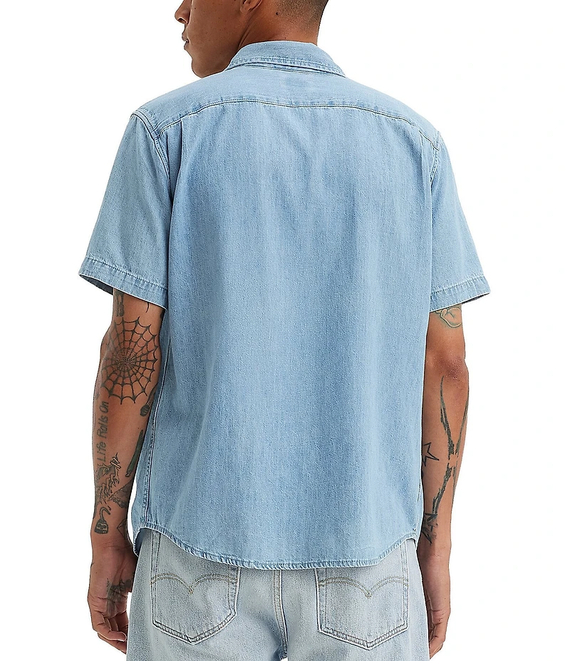 Levi's® Classic Fit Short Sleeve Chambray Woven Shirt