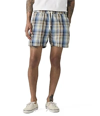 Levi's® Easy Plaid 6#double; Inseam Woven Shorts