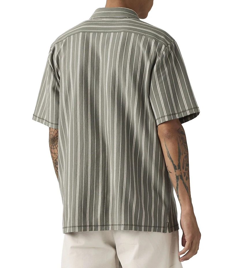 Levi's® Flynt Striped Short Sleeve Classic Camp Shirt