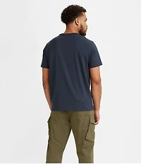 Levi's® Graphic Batwing Short-Sleeve Set-In Neck T-Shirt