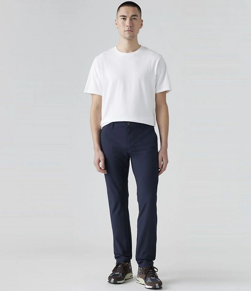 Levi's® Standard Regular Fit Tapered Tech Chino Pants
