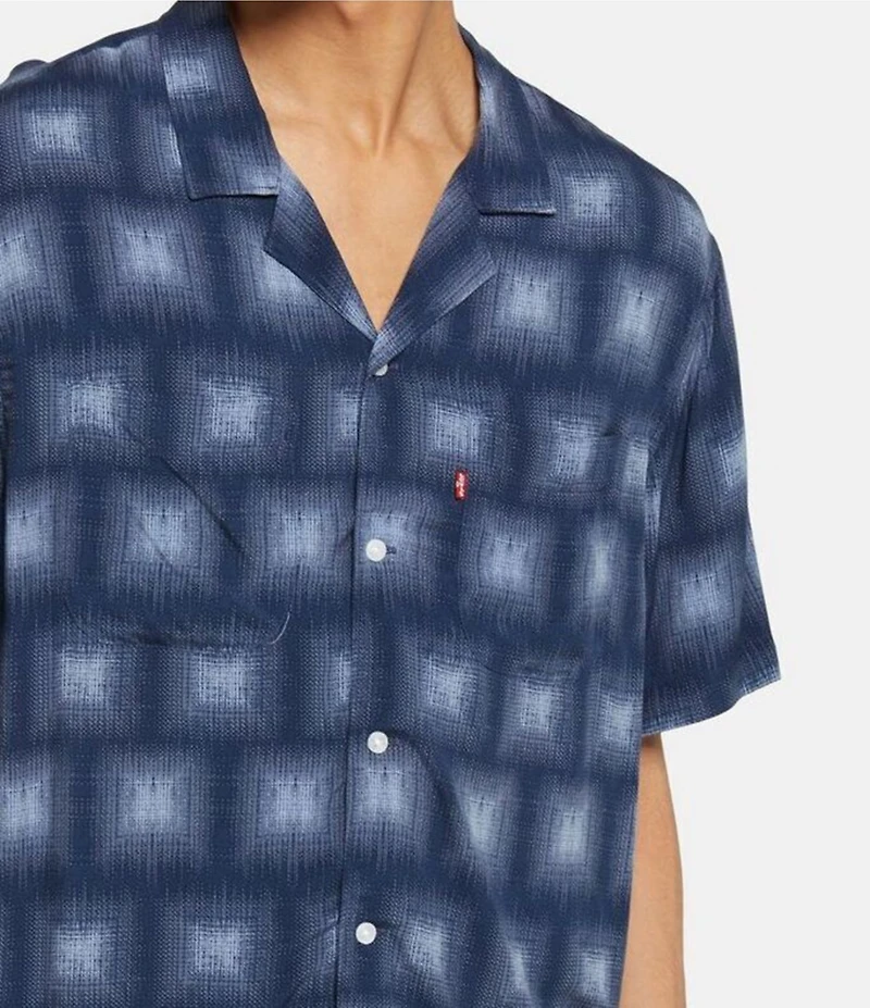 Levi's® Textured Geometric Printed Short Sleeve Camp Shirt