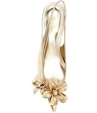 Lilly Pulitzer Amalia Saffiano Leather 3D Floral Ornament Kitten Heel Pumps