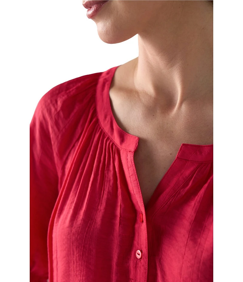 Liverpool Los Angeles Crinkle Woven Split V-Neck Short Sleeve Blouse