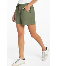 Liverpool Los Angeles Stretch Woven Mid-Rise Elastic Waist Shorts