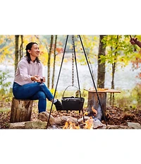 Lodge Cast Iron Camp Dutch Oven