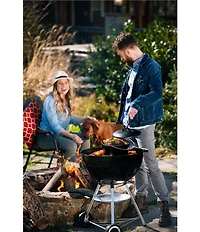 Lodge Cast Iron Dutch Oven with Bail Handle