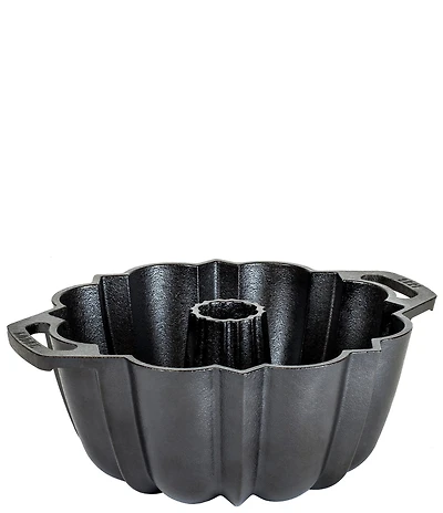Lodge Cast Iron Seasoned Cast Iron Fluted Cake Pan