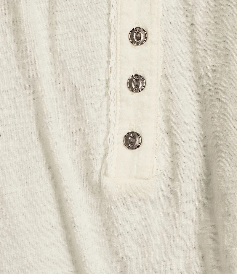 Lucky Brand Solid V-Neck Cap Sleeve Lace Trimmed Henley Tee