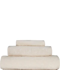 Luxury Hotel Essex Collection Jacquard Cheetah Print Bath Towel