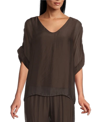 M Made in Italy Woven Silk V-Neck 3/4 Sleeve High/Low Hem Top