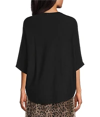 M Made in Italy Fine Knit Short Sleeve Floral Applique Top