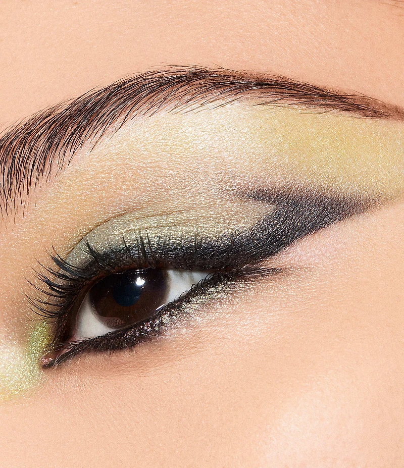 MAC Dazzleshadow Glitter Eyeshadow