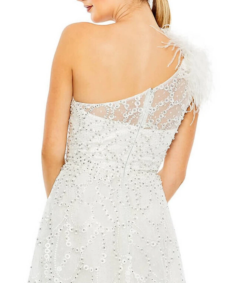 Mac Duggal Embellished Asymmetrical Neck Sleeveless Feather Shoulder A-Line Gown