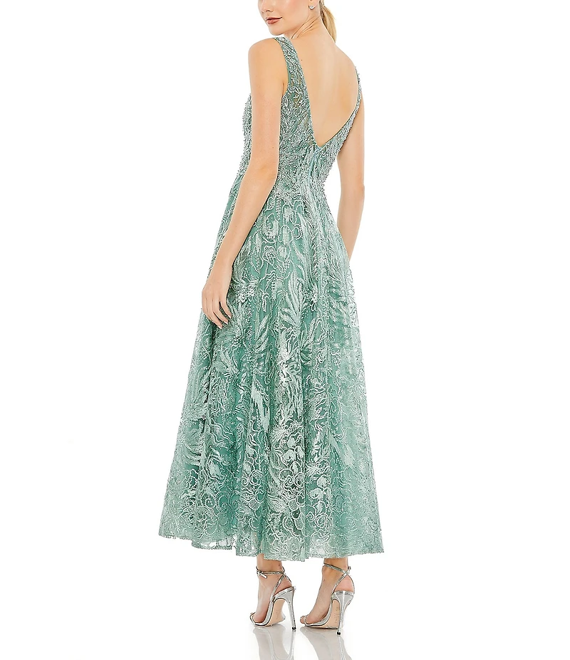 Mac Duggal Embroidered V-Neck Sleeveless Dress