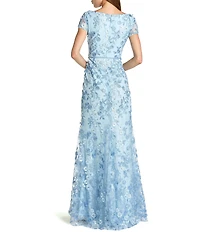 Mac Duggal Petite Appliqued Cap Sleeve Trumpet Long Gown