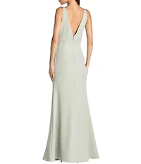 Mac Duggal Petite Size Crepe Sleeveless V-Neck Mermaid Long Gown With Bow