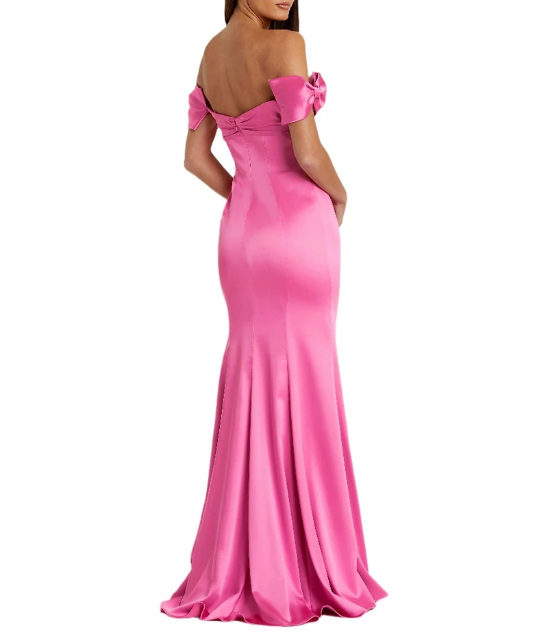 Mac Duggal Satin Off-The-Shoulder Neck Short Sleeve Bow Detail Gown
