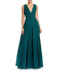 Mac Duggal Sleeveless V Neck Pleated Top Flowy Long Gown