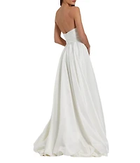 Mac Duggal Strapless Sleeveless Ruched Asymmetrical Bubble Hem Gown