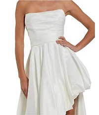 Mac Duggal Strapless Sleeveless Ruched Asymmetrical Bubble Hem Gown