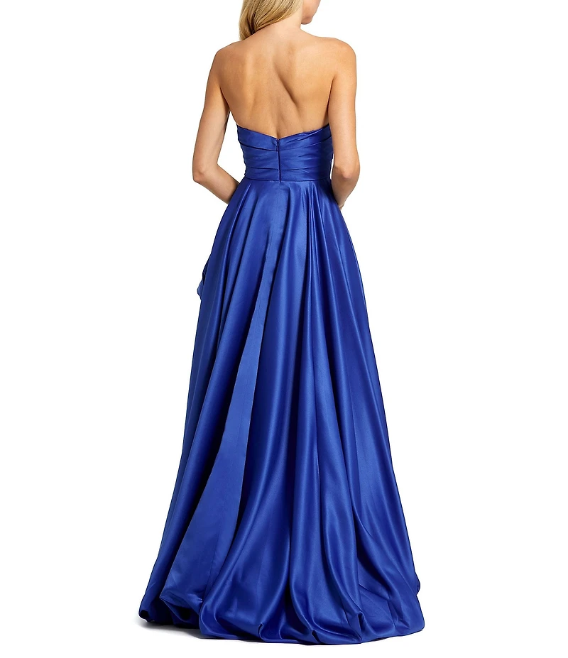 Mac Duggal Strapless Sleeveless Ruched Asymmetrical Bubble Hem Gown