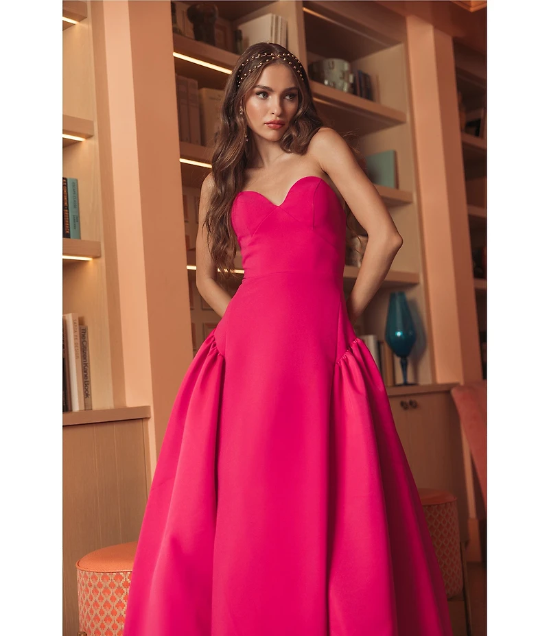 Mac Duggal Strapless Sweetheart Crepe Gown With Satin Skirt