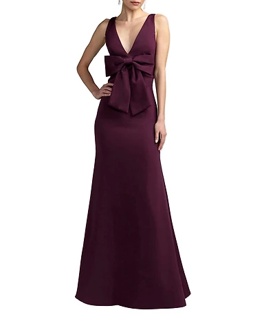 Mac Duggal Crepe V-Neck Sleeveless Front Bow Column Gown
