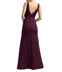 Mac Duggal Crepe V-Neck Sleeveless Front Bow Column Gown