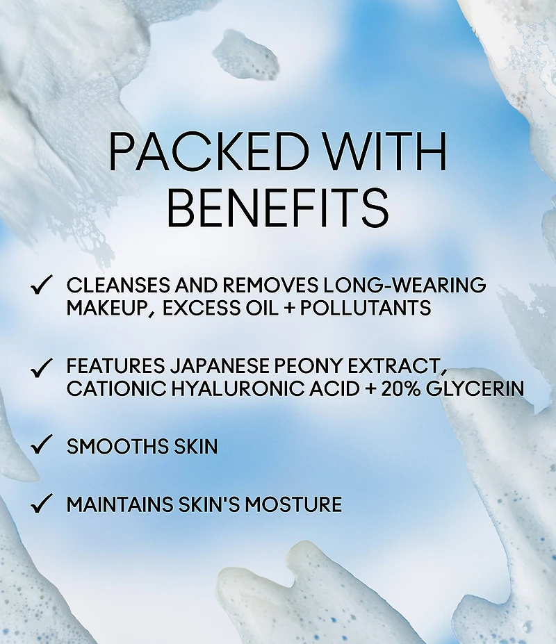 MAC Hyper Real Fresh Canvas Cream-To-Foam Cleanser