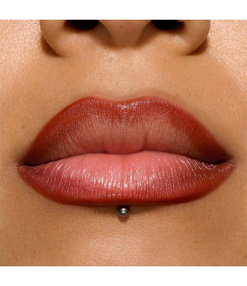MAC Lipglazer Glossy Liner