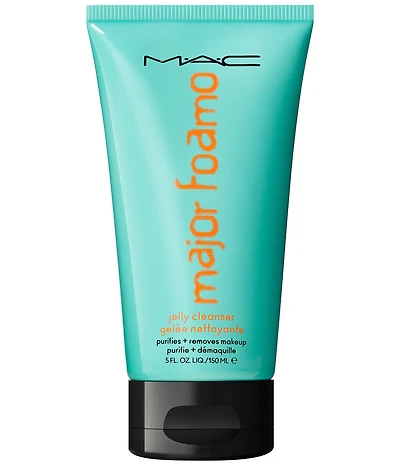 MAC Major Foamo Jelly Cleanser Purifies and Removes Makeup