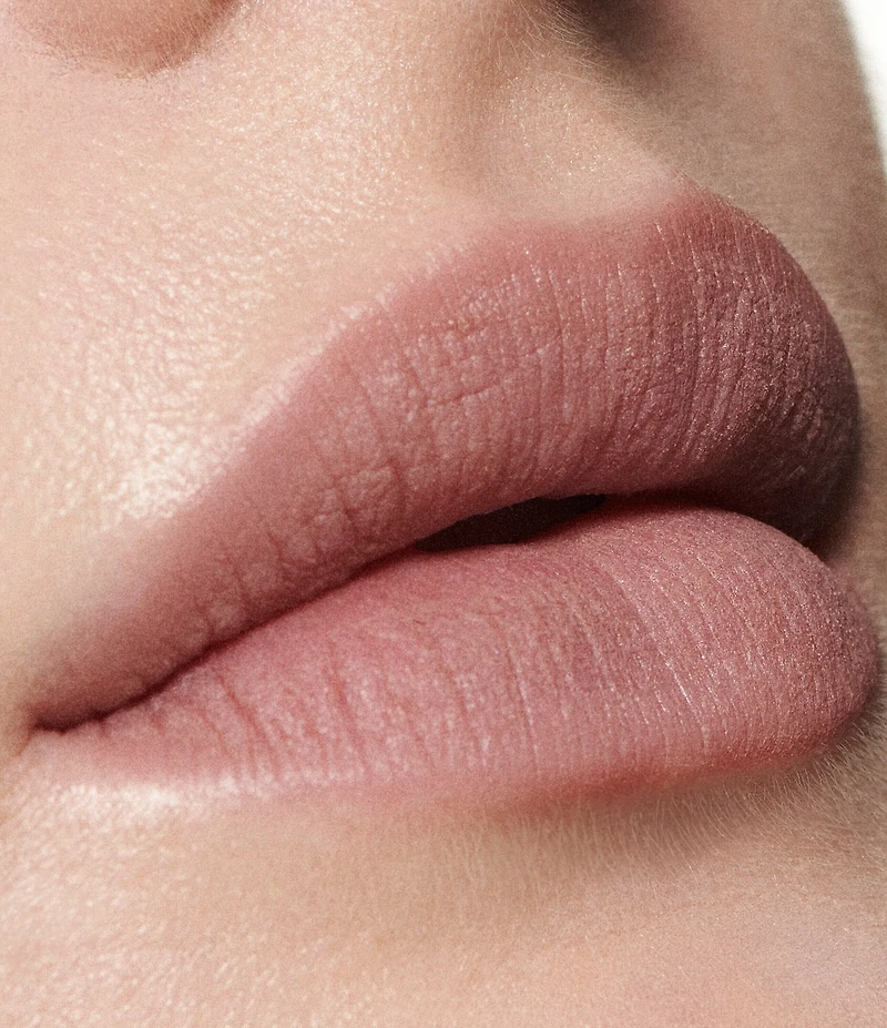 MAC Powder Kiss Liquid Lipcolour