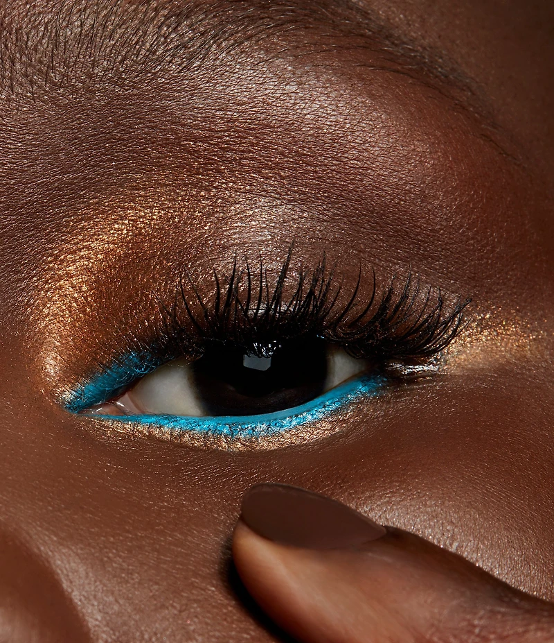 MAC Veluxe Pearl Eyeshadow