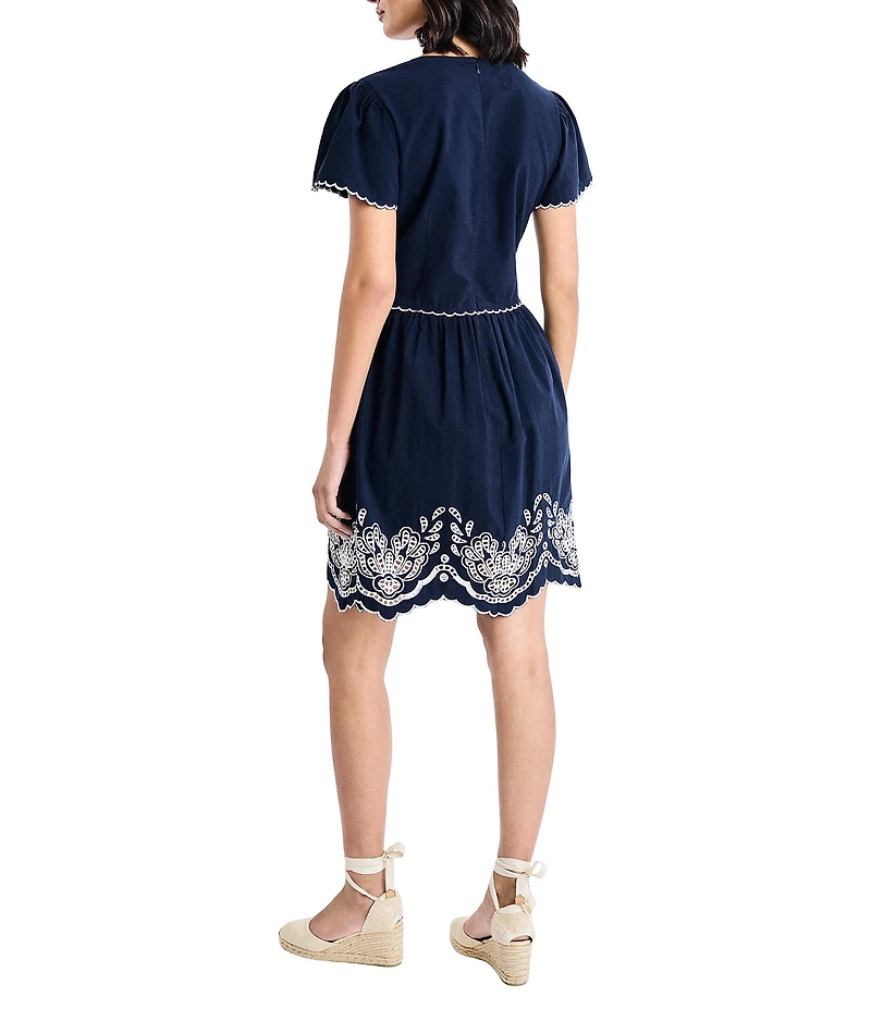 Maggy London Cotton Poplin Embroidered Trim Short Sleeve V-Neck Dress