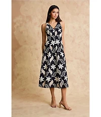 Maggy London Floral Print Sleeveless V-Neck Novelty Midi Dress