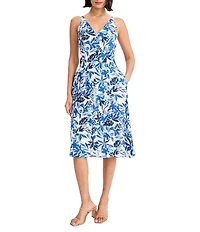 Maggy London Floral Print V Neck Sleeveless Dress