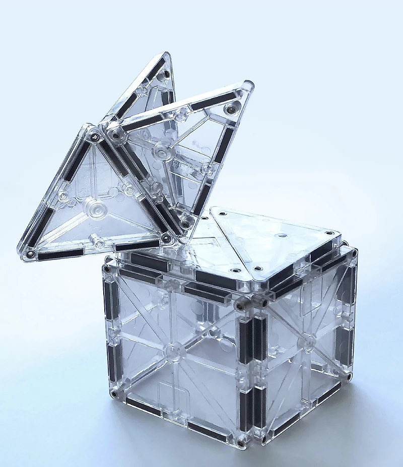 Magna-Tiles® ICE 16-Piece Set