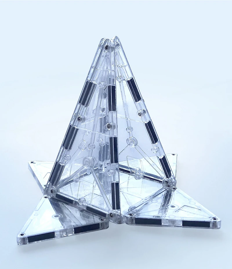 Magna-Tiles® ICE 16-Piece Set