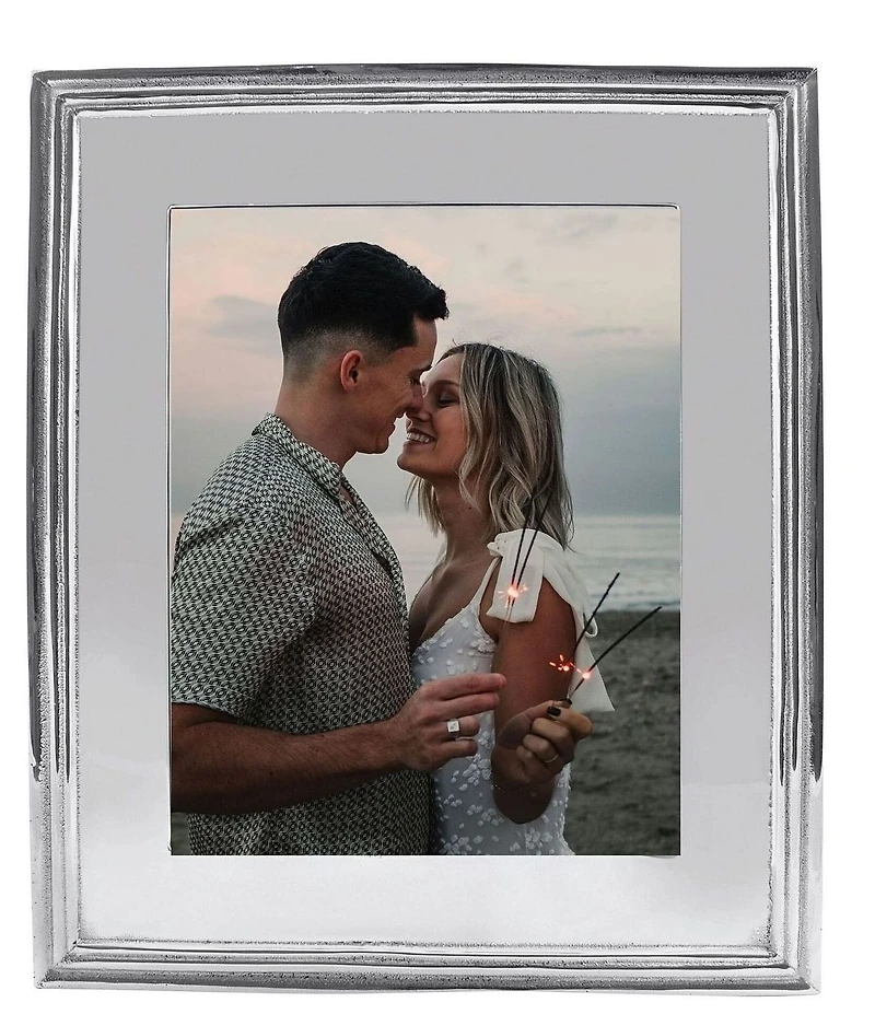 Mariposa Classic Collection Frame