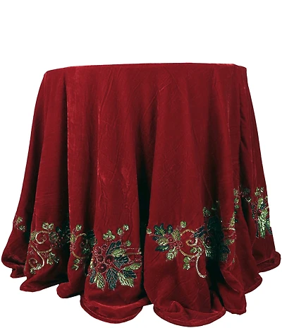 Mark Roberts Holly Berry Table Cloth