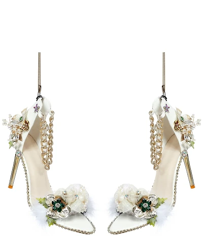 Mark Roberts White Shoe with Gold Chain Ornament, Set of 2