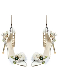Mark Roberts White Shoe with Gold Chain Ornament, Set of 2