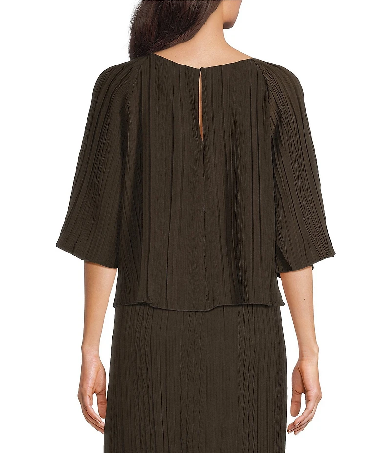 MELLODAY Coordinating Plisse Crew Neck 3/4 Raglan Sleeve Blouse